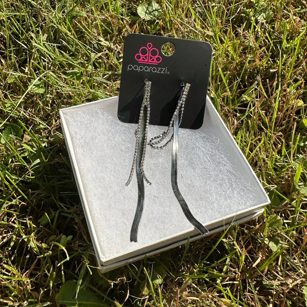 LAST CHANCE Silver Dangly Earrings